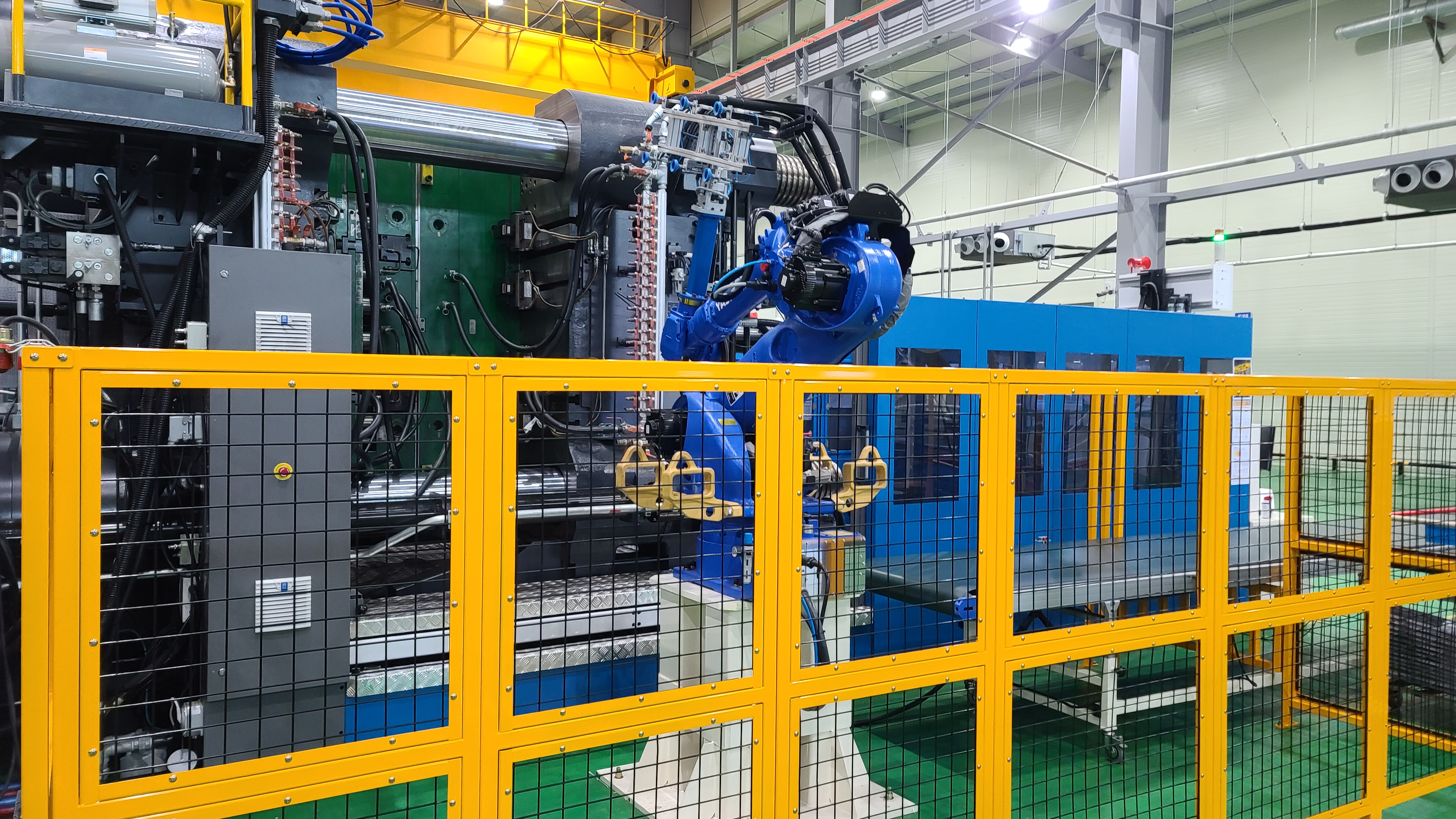 사출성형 로봇 자동화 셀